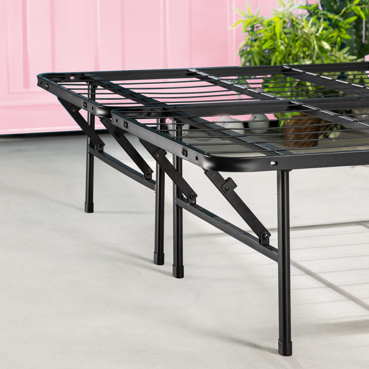 ZINUS SmartBase Tool-Free Assembly Mattress Foundation, 14 Inch Metal Platform Bed Frame, No Box Spring Needed, Sturdy Steel Frame, Underbed Storage, Queen Zinus