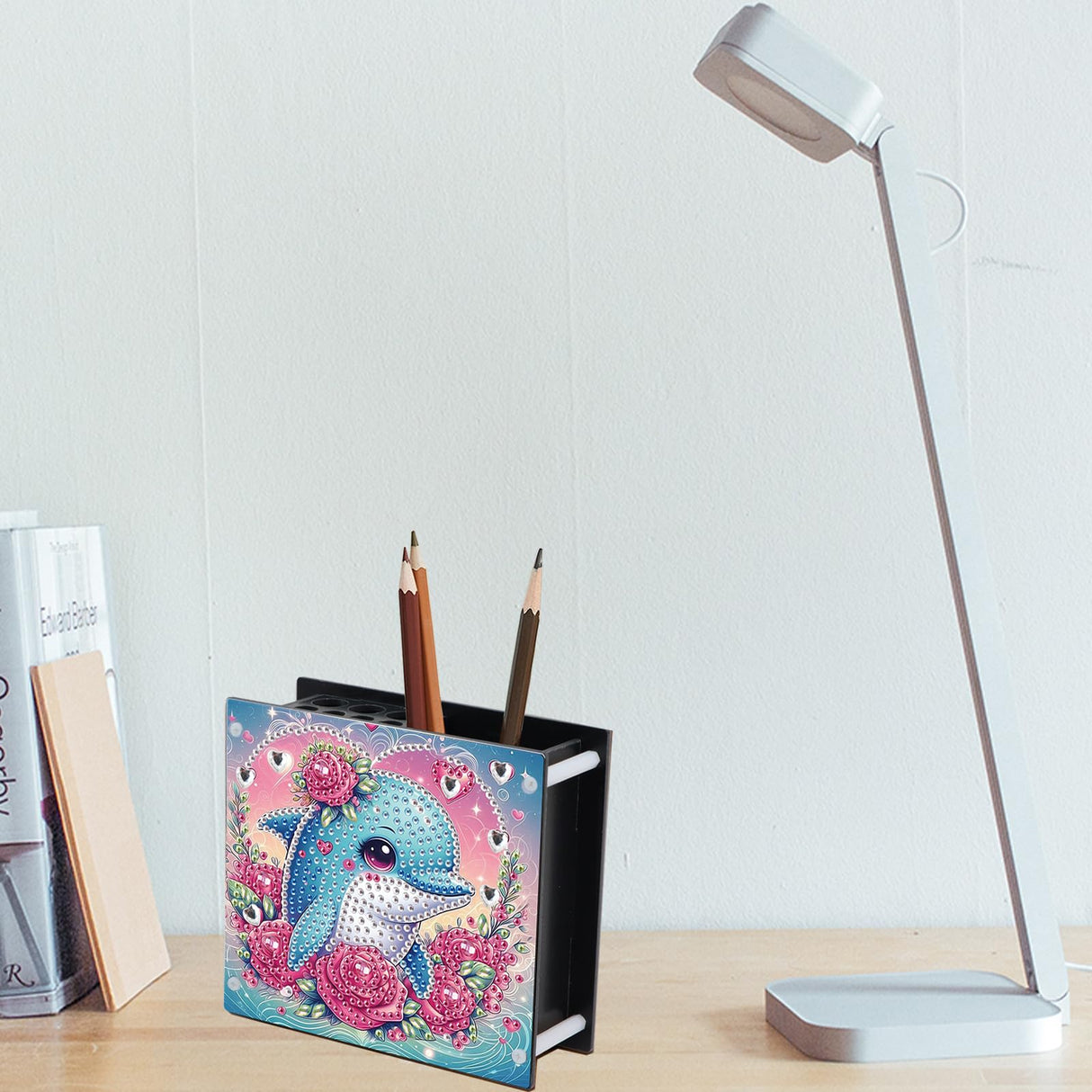 JZHYOAN Dolphin Diamond Art Pen Holder, DIY Diamond Pencil Storage, Study, Office Painting Special Pencil Box, Common Storage for Desks, Suitable for Study Rooms and Bedrooms JZHYOAN