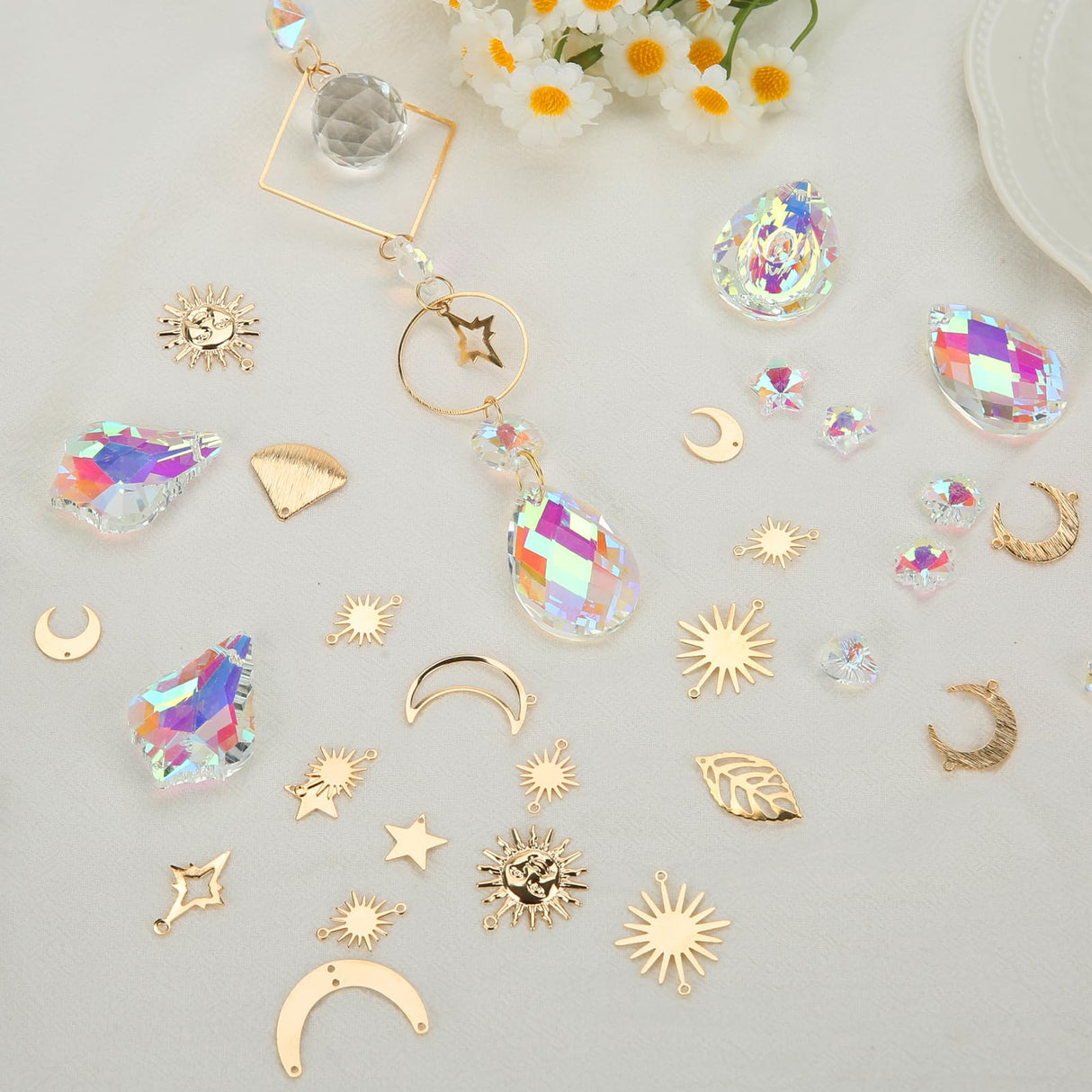 HYBEADS DIY Suncatchers, 400 pcs Sun Catchers Making Supplies Kit Art and Crafts for Adults Prism Hanging Decorative Suncatcher with Crystals Rainbow Maker for Indoor Windows Office Home Decor HYBEADS