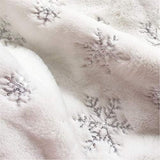 48inch White Christmas Tree Skirt Tree Carpet Blanket, Soft 4ft Xmas Christmas Tree Blanket with Silver Snowflake White Faux Fur Carpet for Christmas Holidays Drezesov