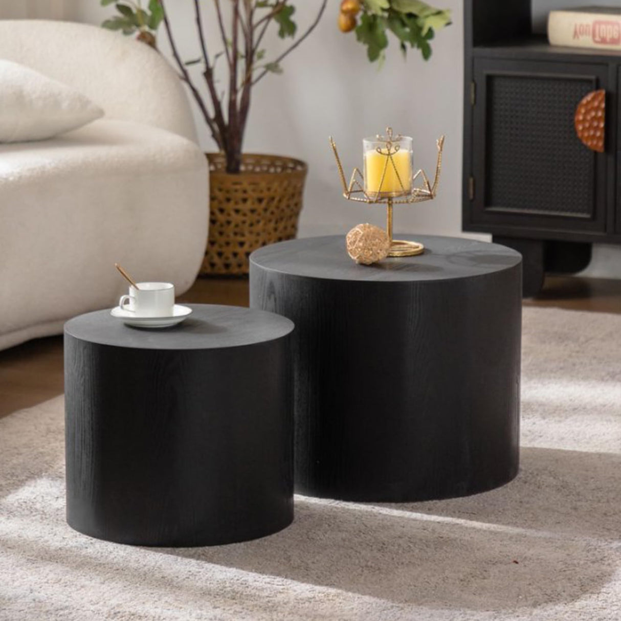 GDFStudio Round Nesting Coffee Table Set of 2, Modern Wooden Accent Side Table, Space Saving Small Circular Tea Coffee Tables and End Tables Sets for Living Room Small Space, No Assembly, Black GDFStudio