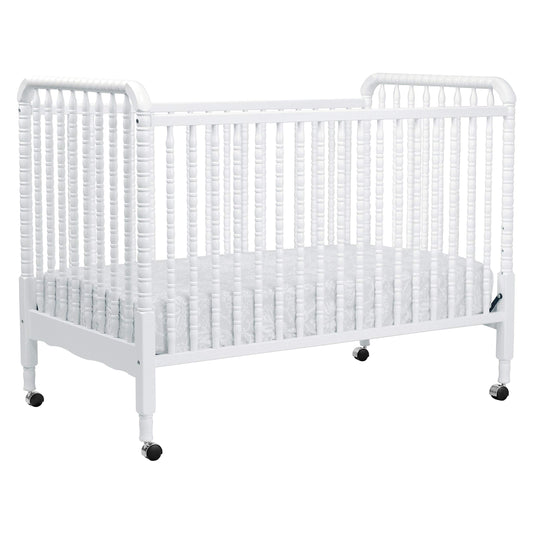 DaVinci Jenny Lind 3-in-1 Convertible Crib in White, Removable Wheels, Greenguard Gold (Mattress Not Included)