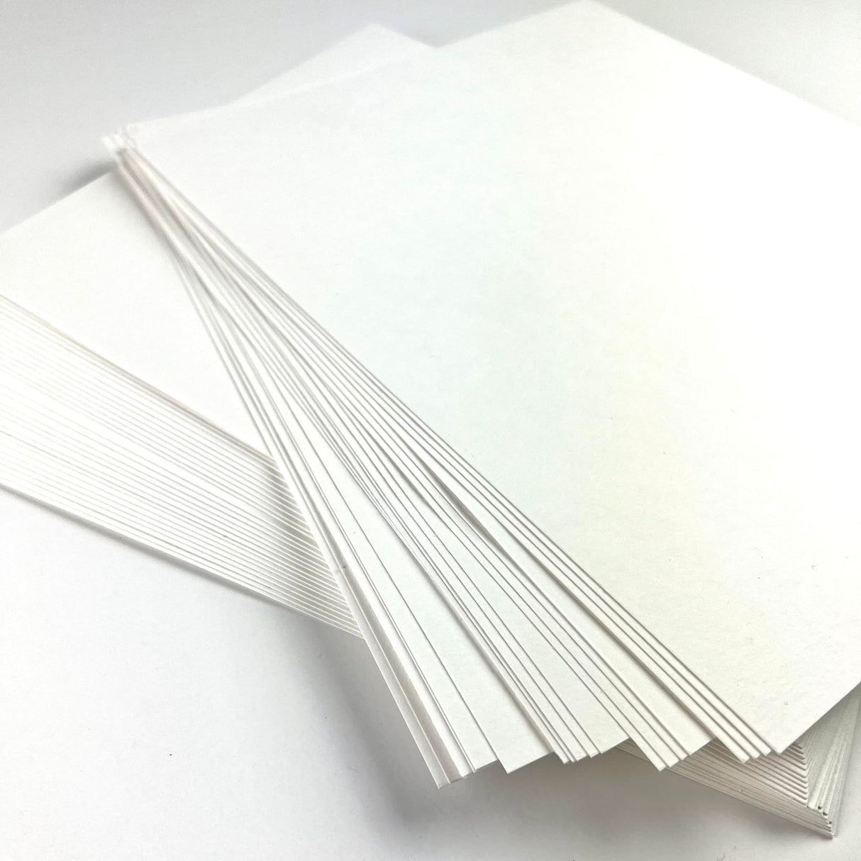 50 Sheets Watercolor Paper White Cold Press (300GSM, 8.5x11) Generic