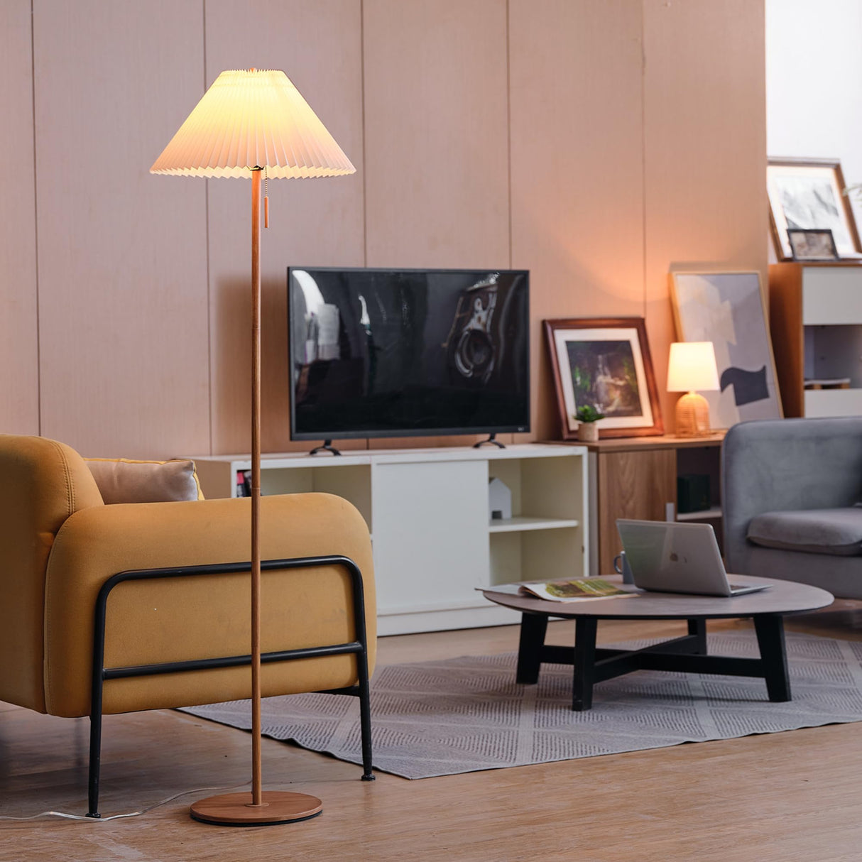 Globe Electric 61000053 62" Floor Lamp, Wood Toned, Pleated Fabric Shade, Flat Base, Pull Chain Switch on Socket, Reading Lamp, Home Office Accessories, Living Room Décor Globe Electric