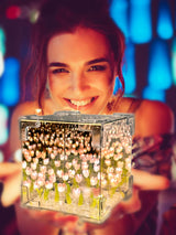 WULCFCH Tulip Night Light, LED Infinity Mirror Lamp Tulipanes DIY Finished Product Decorations Lights Artificial Flower Bedside Table Lamp Creative Gift for Mom Teenage Girl Couple Friend WULCFCH