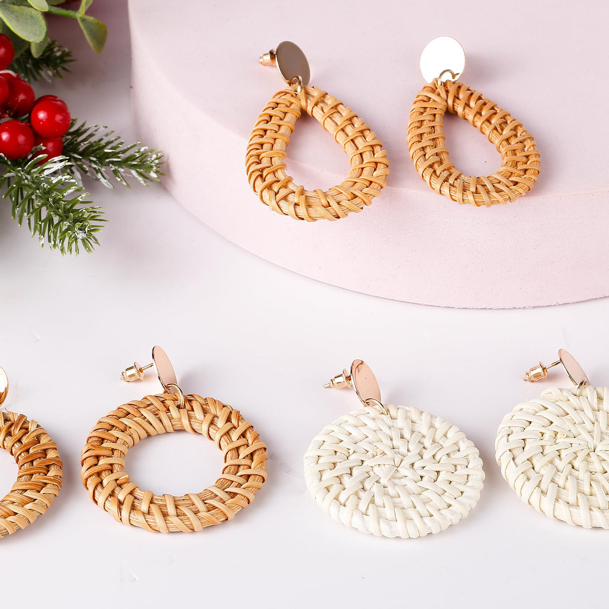 4 Pairs Rattan Earrings for Women Beach Earrings for Women Large Earrings Straw Earrings for Women Geometric Tassel Woven Bohemian Earrings Straw Wicker Braid Hoop Drop Dangle Earrings for Women Teaaha