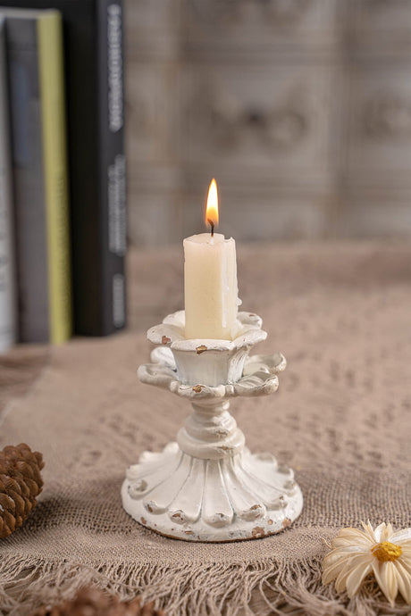 SOFE White Candle Stick Holder Vintage, Flower Candlestick Holder, 3 Inch Resin Taper Candle Holder Small, Short Rustic Candle Centerpieces for Tables, Wedding, Dining, Party SOFE