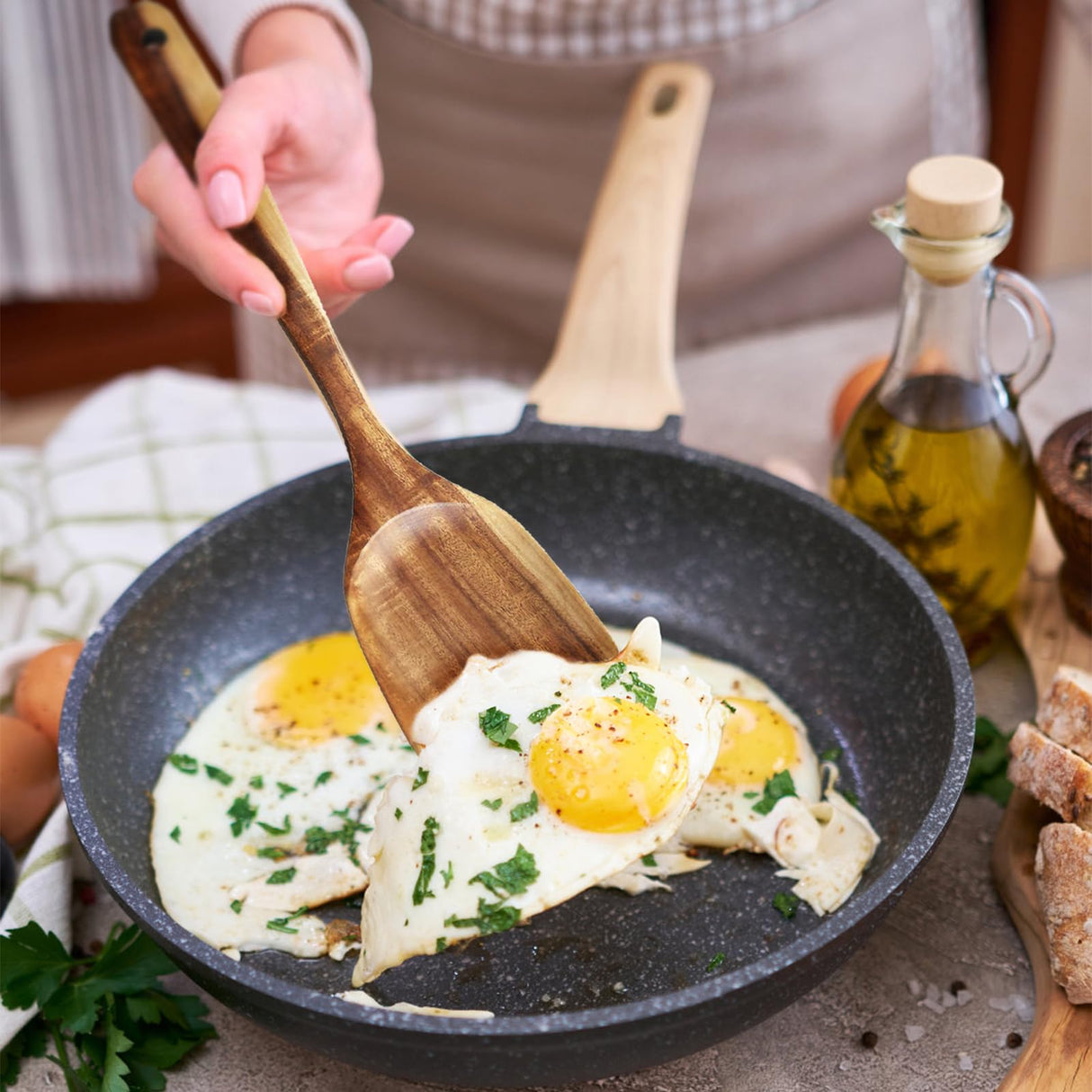FJNATINH Large Wooden Wok Spatula, 13 Inch Natural Teak Long Handle Turner Coated Natural Resin, Handmade for Non-stick Cookware FJNATINH