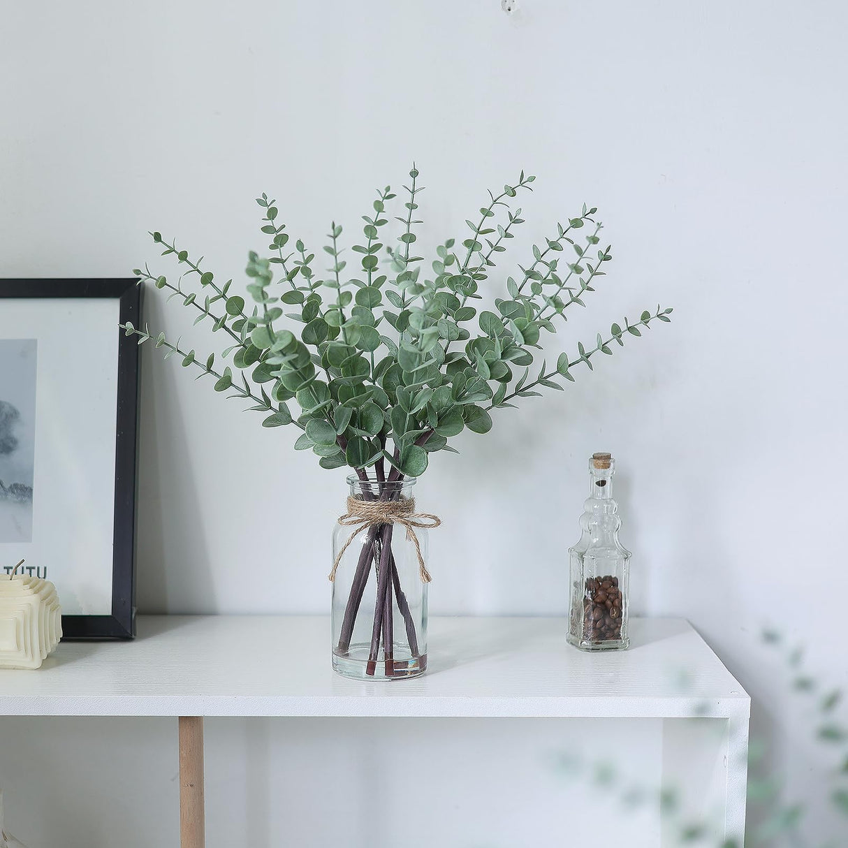 VIERENA 17.5" Artificial Eucalyptus Stems in Glass Vase with Faux Water,Fake Plant Eucalyptus Leaves White Seeds for Centerpiece Table Decorations Farmhouse Wedding Home Greenery Decor (Sage Green) VIERENA