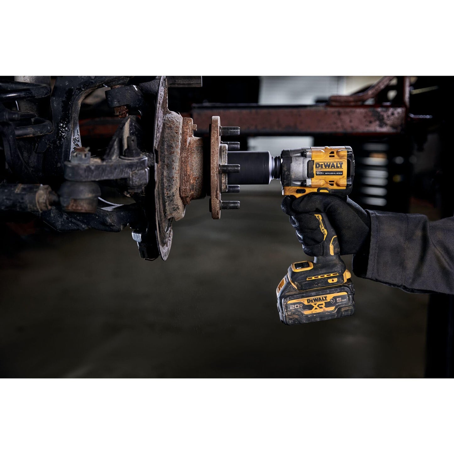 DEWALT ATOMIC 20V MAX* 3/8 in. Cordless Impact Wrench with Hog Ring Anvil (Tool Only) (DCF923B) - WoodArtSupply