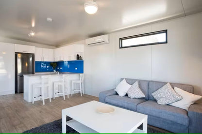 20 Ft Tiny Prefab House to Live in 1 Bathroom, 1 Bedroom & 1 Kitchen- for Small Family