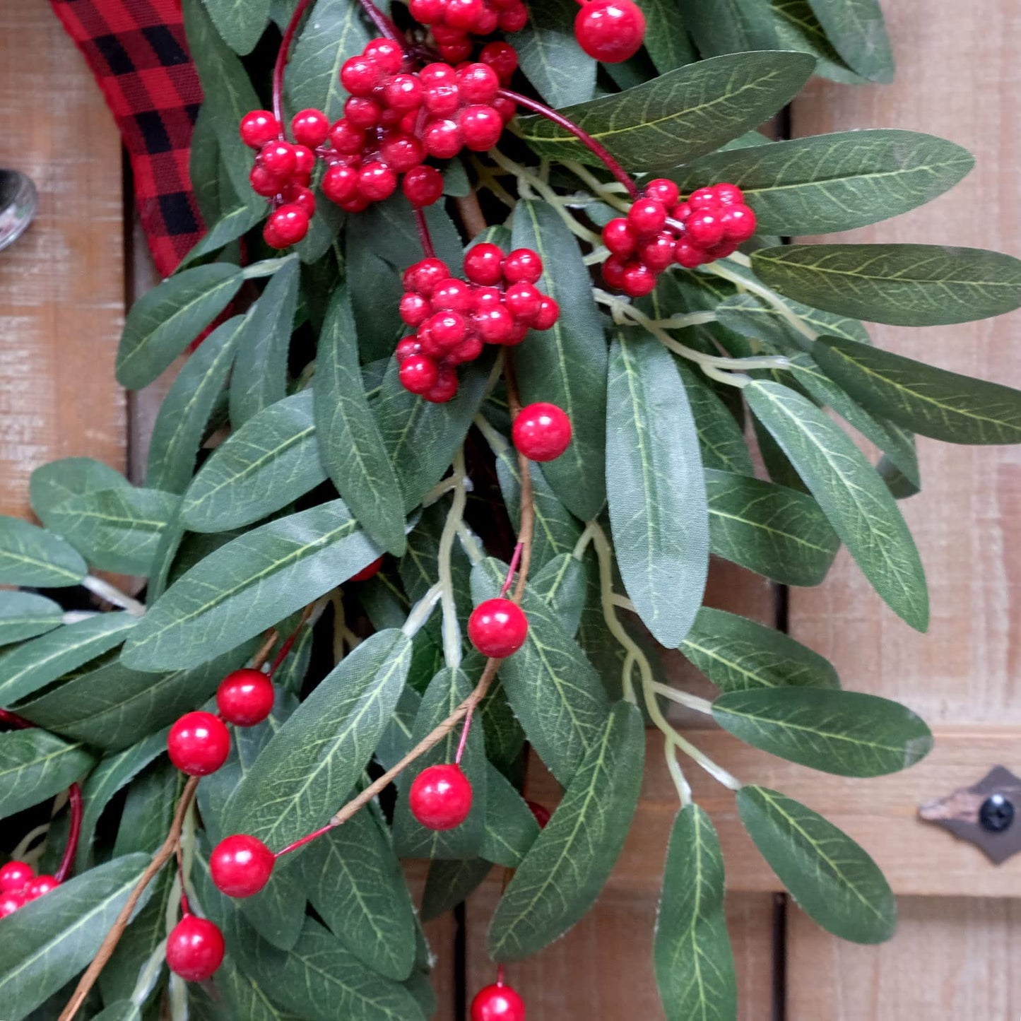 Bibelot Christmas Olive Wreath for Front Door Christmas Red Berry Wreath, Winter Bowknot Leaves Wreath with Red Berry and Jingle Bell Farmhouse Front Door Wreath