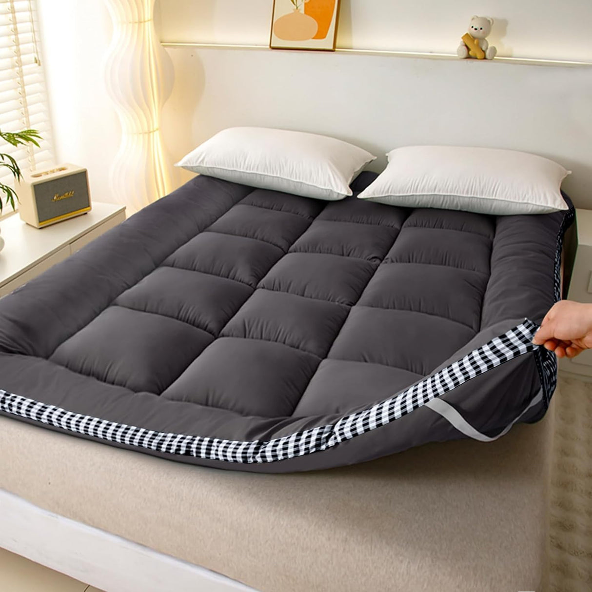 Thick Mattress Topper Twin Size - Non-Slip Mattress Pad Cover for Back Pain Breathable Folding Sleeping Pad Machine Washable Mattress Protector (39x75 inch,Black) Reberyle