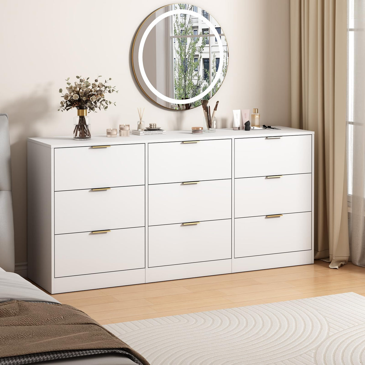 UZUGUL White 9 Drawer Dresser with Gold Handle for Bedroom,Modern Large Deep Drawer Dresser,Long Chest of Drawer for Bedroom,Storage Organizer Furniture for Closet,Hallway UZUGUL