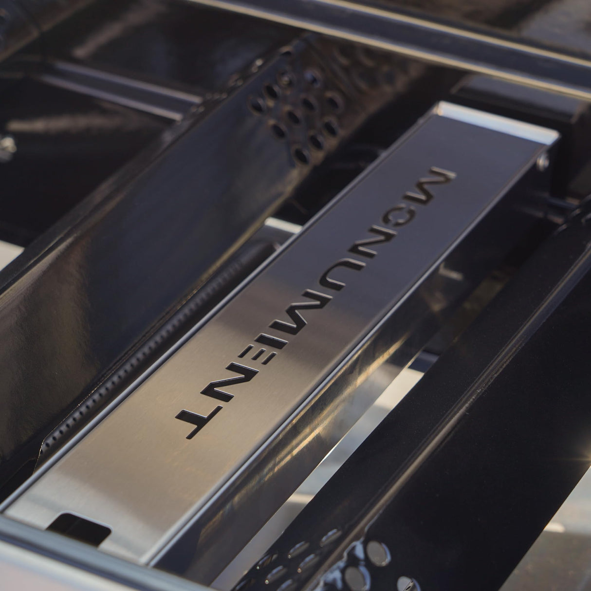 Monument Grills Larger 4-Burner Propane Gas Grills bbq Stainless Steel Heavy-Duty Cabinet Style with Knob Controls Side Burner Mesa 400m with Smoker Box (2 Items) Monument Grills