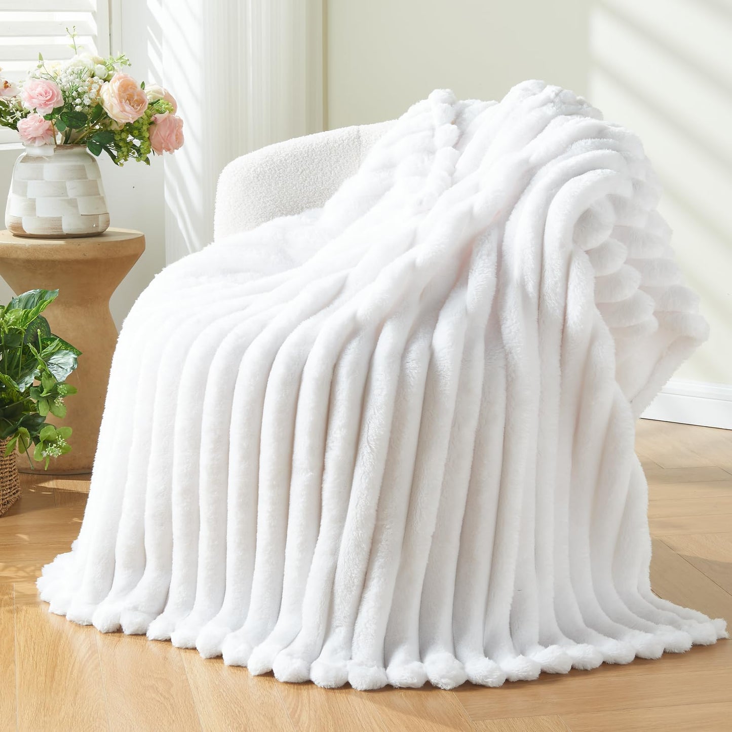 NEWCOSPLAY Super Soft Throw Blanket White Premium Silky Flannel Fleece 3D Ribbed Jacquard Lightweight Bed Blanket All Season Use (White Ribbed, Throw(50"x60"))