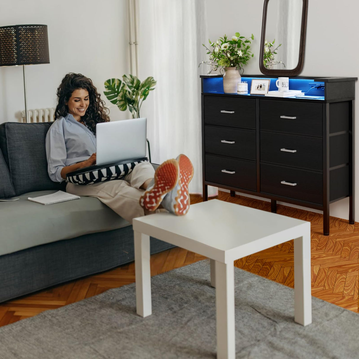 BOLUO Black Dresser with LED Light and Charging Station for Bedroom 6 Drawer Dresser with USB Outlet, Fabric Dressers & Chests of Drawers Modern BOLUO