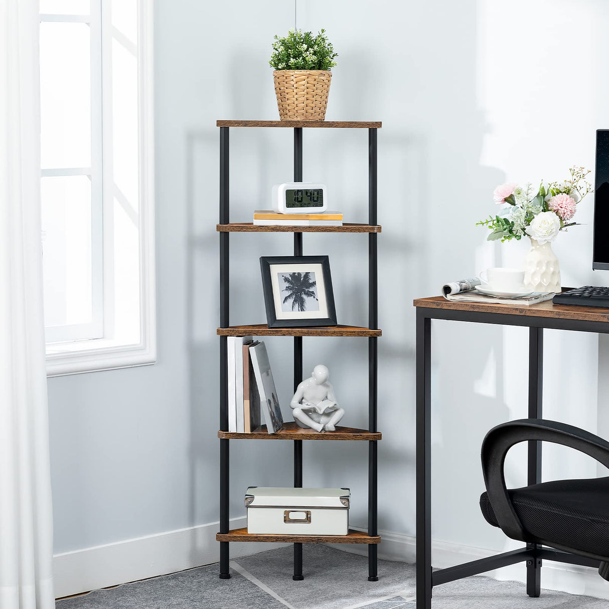 HOOBRO Corner Shelf Stand, Industrial 5-Tier Corner Bookshelf with Metal Frame, Plant Corner Display Shelf, Corner Bookcase for Small Spaces, Bedroom, Living Room, Rustic Brown BF33CJ01 HOOBRO