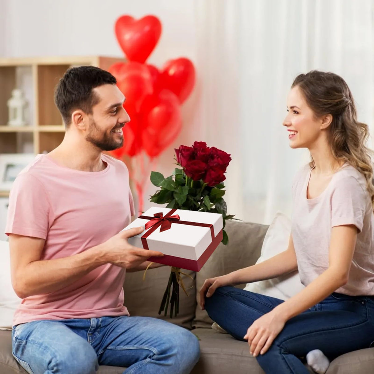 Gift Box for Present, 5 Christmas Gift Boxes with Lids, Boxes for Gifts, Red Gift Boxes with Ribbon for Holidday, Christmas, Celebration, Birthday, Weddings, etc.(Red/White) Eerbaier