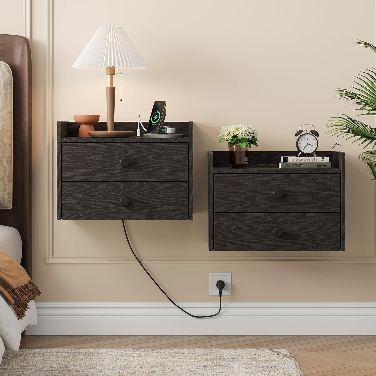Vabches Floating Nightstand Set of 2 with 2 Storage Drawers and Charging Station Wood Wall Mounted Bedside End Table Modern Night Stands Set 2 for Bedroom,Living Room,Home Office,Small Space,Black Vabches