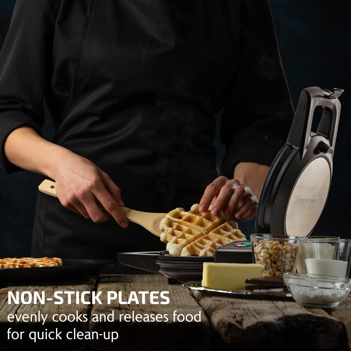 OVENTE Belgian Waffle Maker with Non-Stick Plates, 180° Rotating Function and Cool Touch Handle for Easy Single Flip, Perfect for Cooking 7” Classic Waffles for Breakfast or Snacks, Black WMF1440BR OVENTE