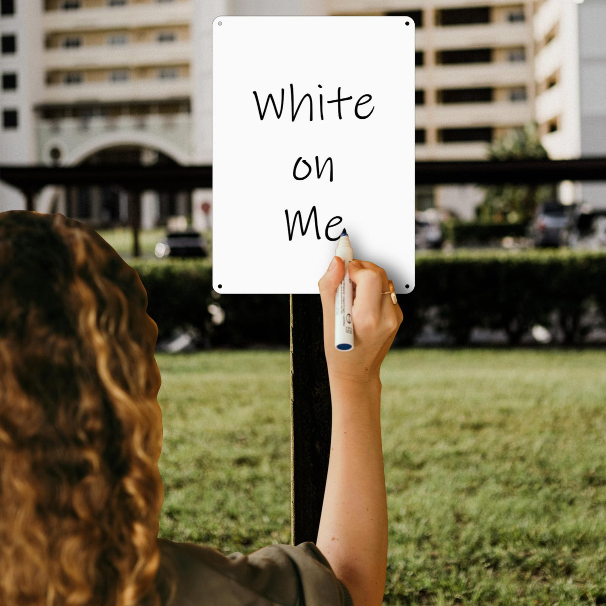 Blank Metal Signs- 5 Pack, 10x7 inches White Blank Sign, Heavy Duty Aluminum Write-On Sign for Indoor Outdoor, Easy to Install, Blank Sign for Heat Transfer, Vinyl, Write, Ink Print DIESOTT