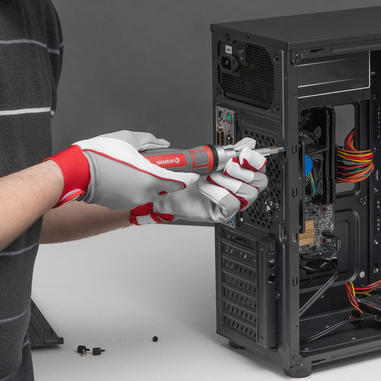 INTERTOOL 19-in-1 Ratcheting Screwdriver Set, Multi-Bit, High Strength Chrome Vanadium Steel, 8 Double-Ended Bits VT08-3376 INTERTOOL