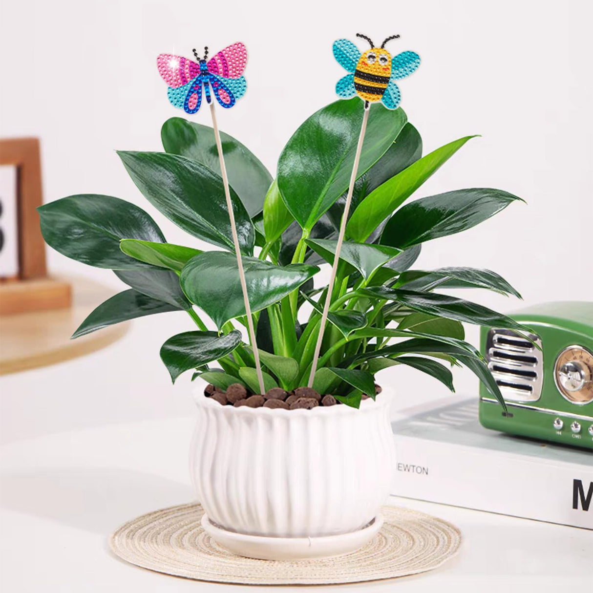 Boutigem 12Pcs Insect Diamond Art Painting Kit for Garden Decor 5D Butterfly Dragonfly Ladybug Bee Diamond Painting Stakes Supplies for Adult Beginner Party Home Ornament Boutigem