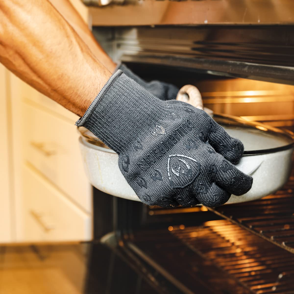 Grill Armor Oven Gloves 932°F Extreme Heat & Cut Resistant Oven Mitts with Fingers for BBQ, Cooking, Grilling, Baking – Accessory for Smoker, Cast Iron, Fire Pit, Camping, Fireplace and More Grill Armor Gloves
