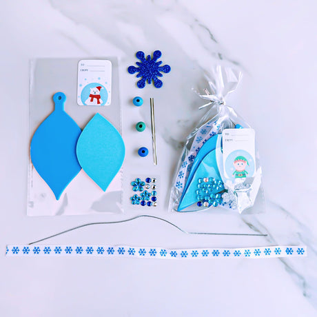 Winlyn 24 Sets Christmas Craft Kits Winter Crafts DIY Snowflake Baubles Ornaments Decorations Snowflake Foam Stickers Christmas Arts and Crafts for Kids Holiday Classroom Art Activities Party Favors Winlyn