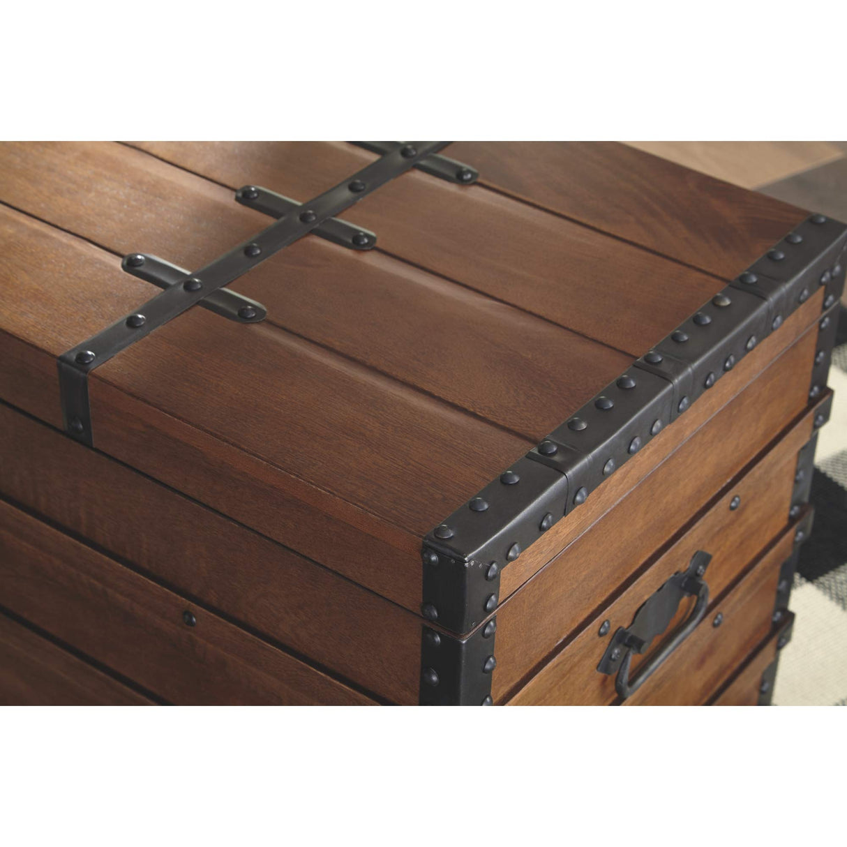 Signature Design by Ashley Kettleby Vintage Wood Storage Trunk or Coffee Table with Lift Top 19", Brown Signature Design by Ashley