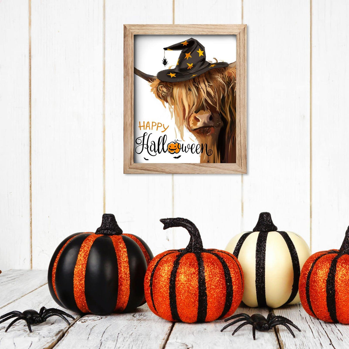 YPY Highland Cow Farmhouse Wall Decor Signs Xmas Cow Canvas Art with 7 Interchangeable Holiday Sayings, Rustic Wood Picture Frame Indoor Christmas Decorations for Home 10x12 YPY