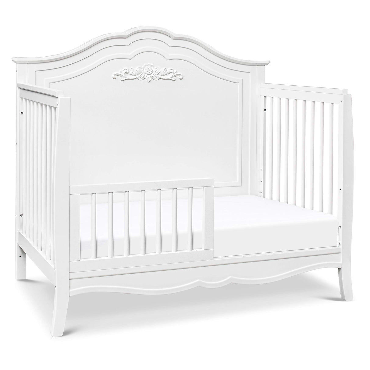 DaVinci Fiona 4-in-1 Convertible Crib in White, Greenguard Gold Certified DaVinci