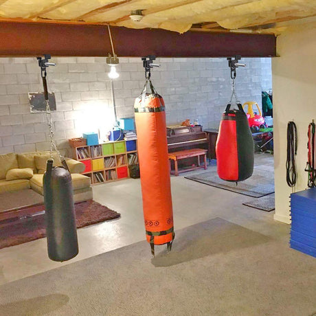 SELEWARE Heavy Duty Steel Beam Clamp, Heavy Bag Mount, Punching Bag Hanger Heavy Duty Holder for Boxing, Muay Thai and MMA Training (with Carabiner) SELEWARE