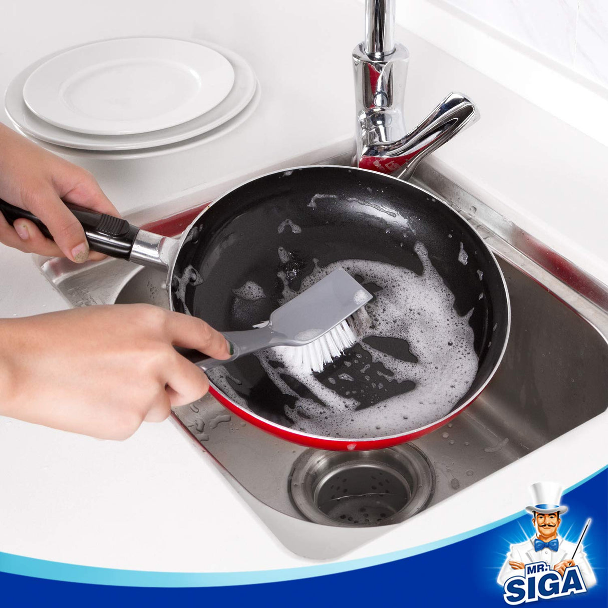 MR.SIGA Dish Brush with Non Slip Handle Built-in Scraper, Scrub Brush for Dish, Pans, Pots, Kitchen Sink Cleaning, 2 Pack MR.SIGA