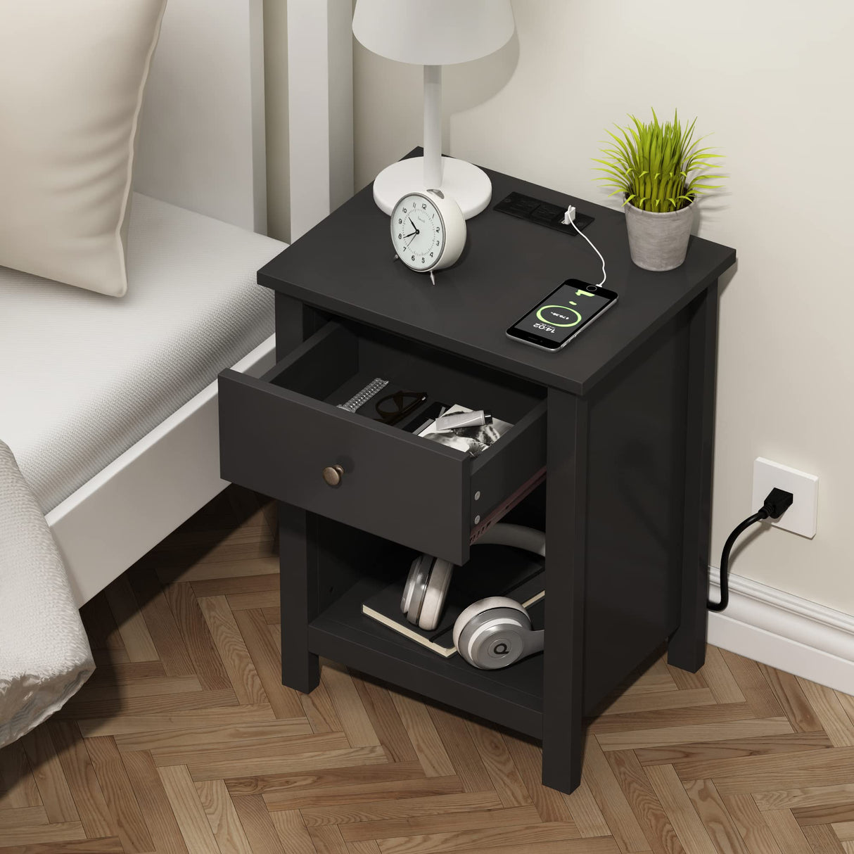 ChooChoo Black Nightstand Set of 2,Night Stand with Charging Station, Wooden Top Bedside End Table with Drawer and Storage Space for Bedroom ChooChoo