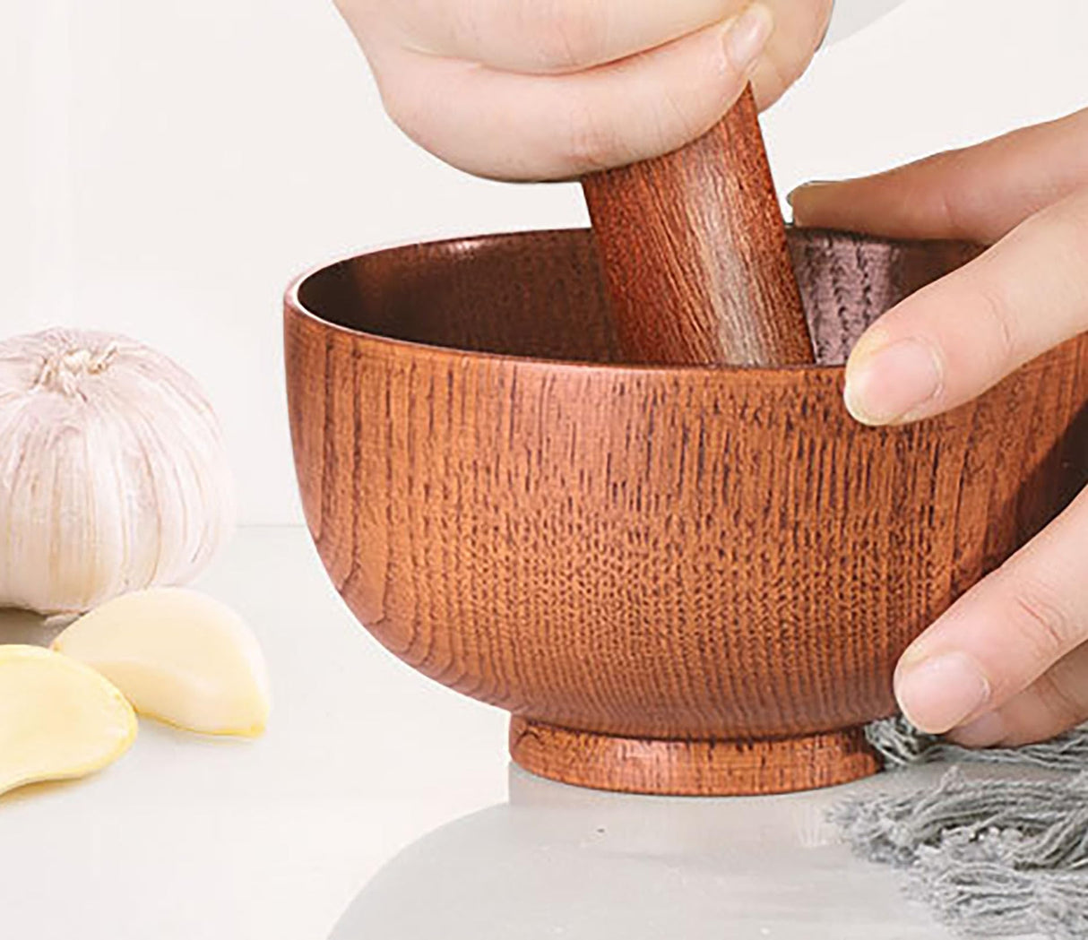 Wooden Rolling Pin, 9.8 Inch Rolling Pin with Size Scale for Kneading Dough of Baking Bread, Pizza, Cookie, Cake and Noodles (1, 25 cm) YIKANGHENG