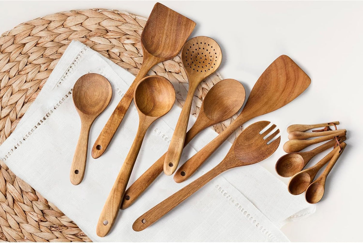 Wooden Spoons for Cooking, 13pcs Acacia Wooden Cooking Utensils Set Includes Wooden Spoon, Spatula, Soup Ladle, Measuring Spoons for Kitchen Use, Nonstick Natural Healthy Kitchen Cookware Gift Esie Houzie