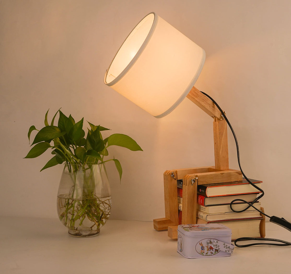 ELINKUME Cute Desk Lamp,Unique Table Lamps,Wood Bedside Table Lamp Fun Funky Person Lamp Wooden Robot Cute Lamps for Bedrooms ELINKUME