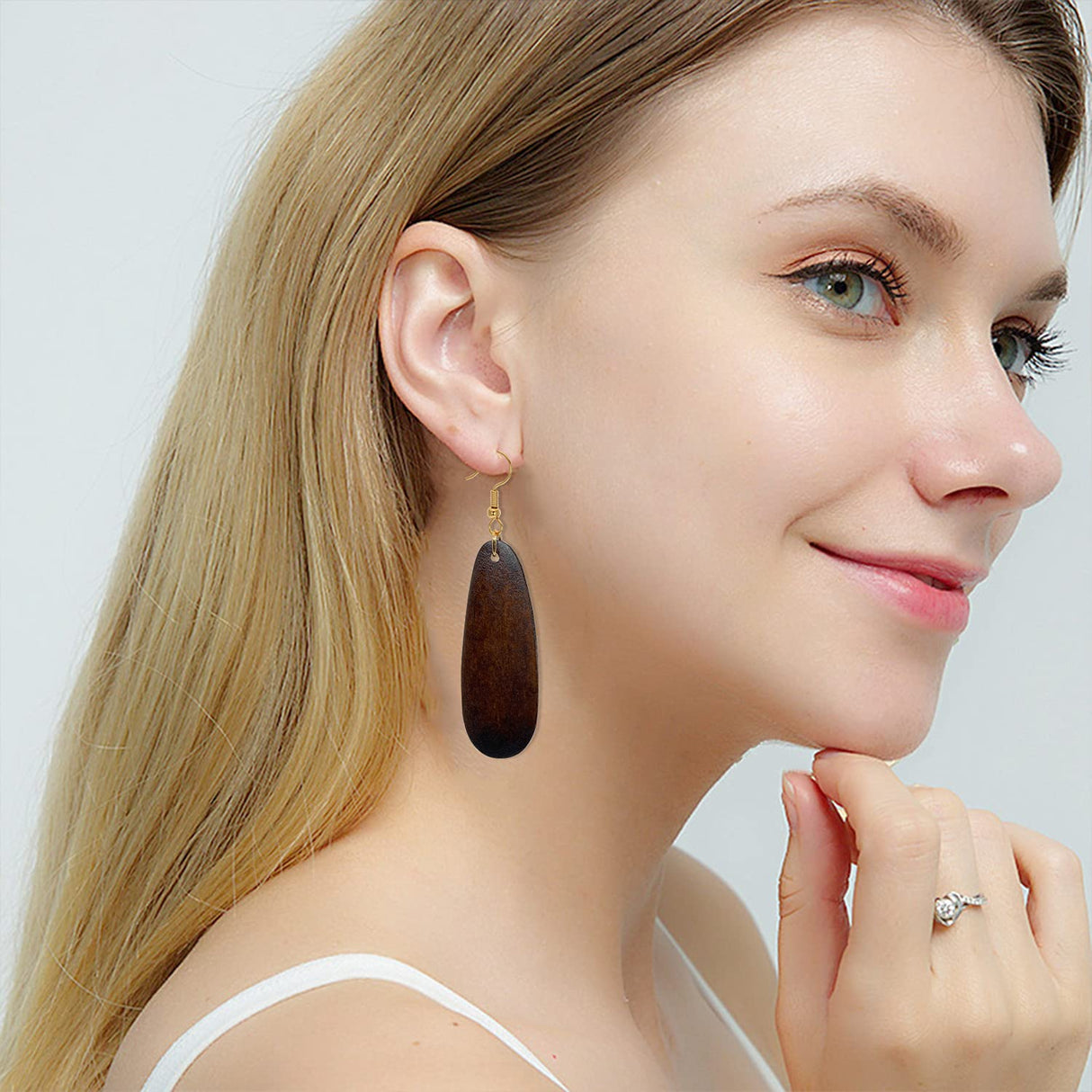 T-ztoss Simple Natural Wooden Teardrop Earrings Vintage Bohemian Geometric Lightweight Drop Dangle Wood Earrings for Women(Teardrop Earrings) T-ztoss