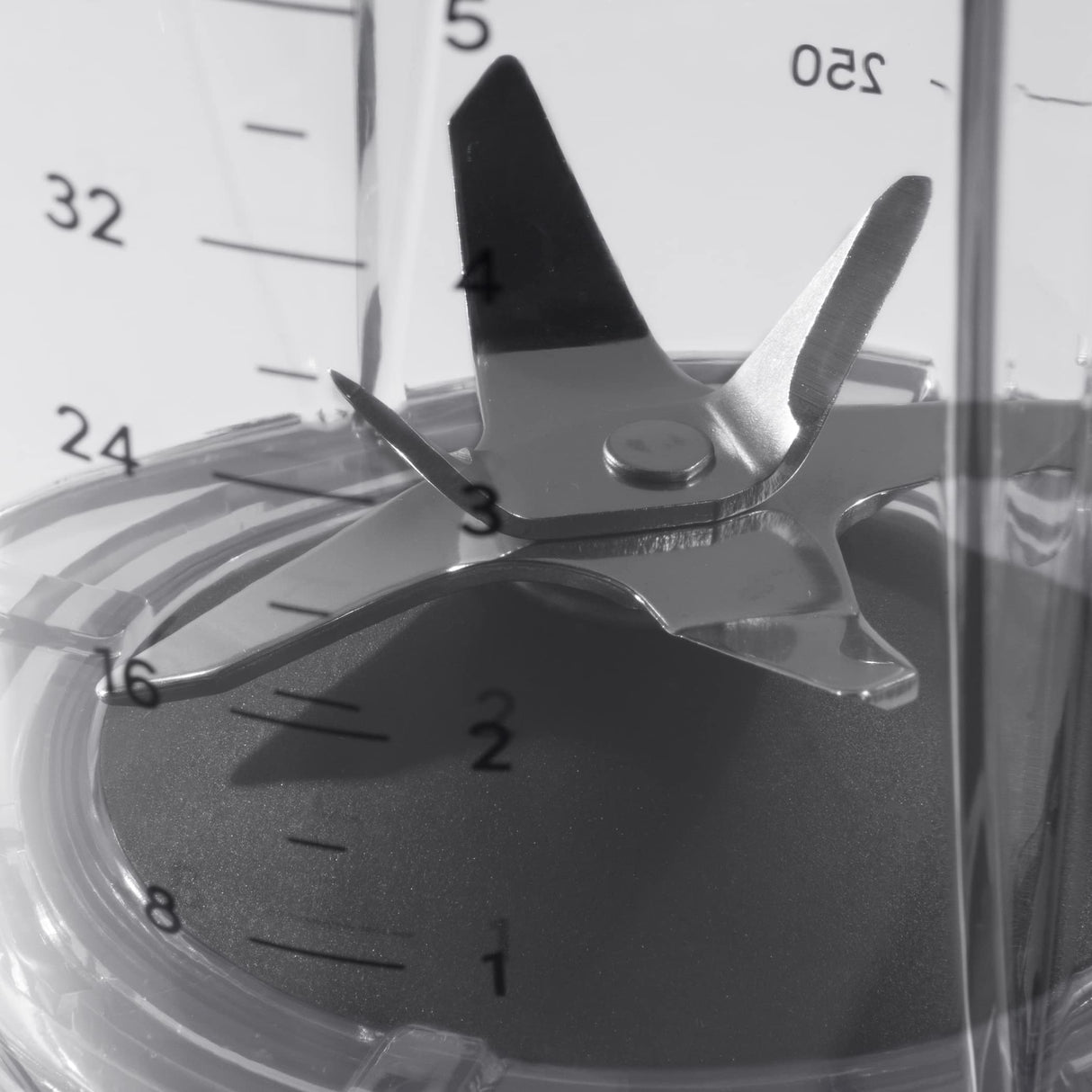 nutribullet Full-Size Blender Combo 1200W – NBF50500 - Dark Gray nutribullet