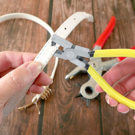 Watch Band Leather Hole Punch Plier Universal 2.0mm Shoe Strap Hole Puncher Wrist Belt Punch Hole Tool Puncher Pliers Repair Tools Suitable for Belts, Shoes, Fabric, DIY Crafts Projects, Dog Collars salbsever