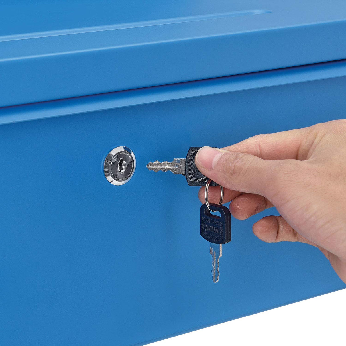 Global Industrial Flat Top Shop Desk w Pigeonhole Compartments, 34-1/2"W x 30" D x 38 to 42-1/2"H, Blue Global Industrial