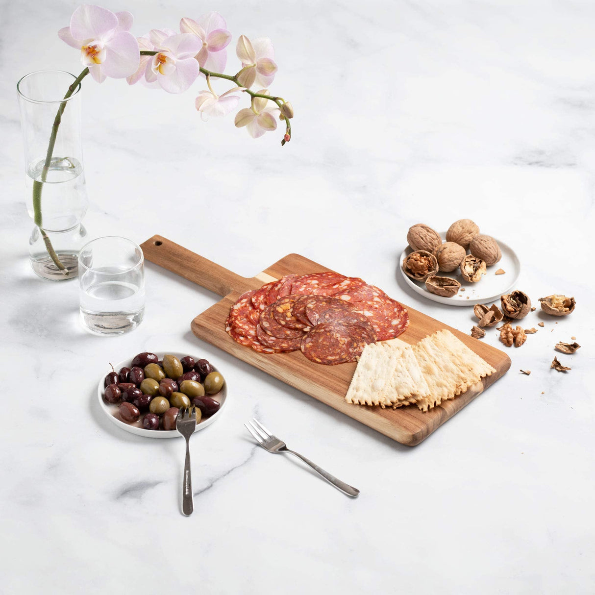 Villa Acacia Wooden Cutting Board - 17 x 7 Inch Wood Board Serving Tray for Bread and Cheese with Handle - Decorative Charcuterie Boards for New Home, Wedding Gift Thirteen Chefs