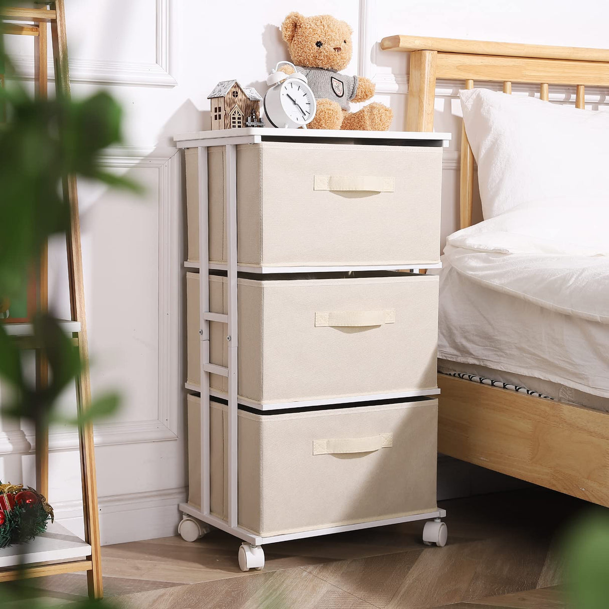 MAX Houser Dresser Tower with 3 Drawers for Bedroom, Fabric Storage Organizer Unit, Chest of Drawers with with WoodTop, Small Vertical Storage for Guest Room, Closet, Entryway, Nursery(Beige) MAX Houser
