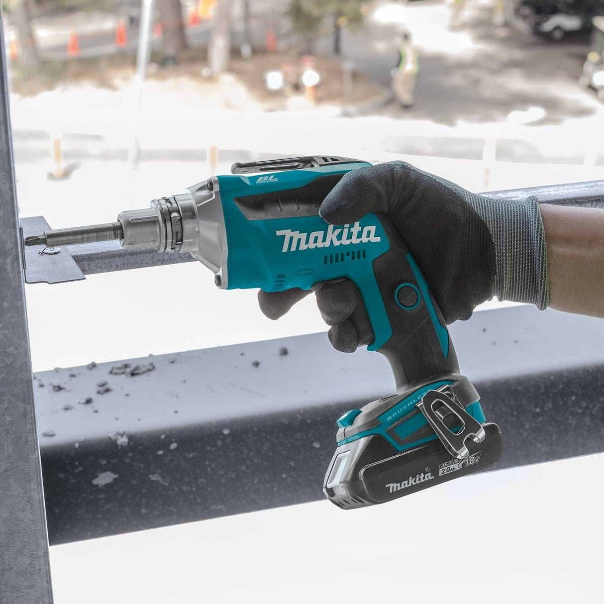 Makita XSF03R 18V LXT Lithium-Ion COMPACT Brushless Cordless Drywall Screwdriver Kit (2.0Ah) Makita