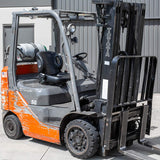 Stark USA Universal Forklift Seat Replacement Mechanical Seat Suspension Seatbelt Adjustable Clark Cat Toyota Seat Curved Back Stark USA