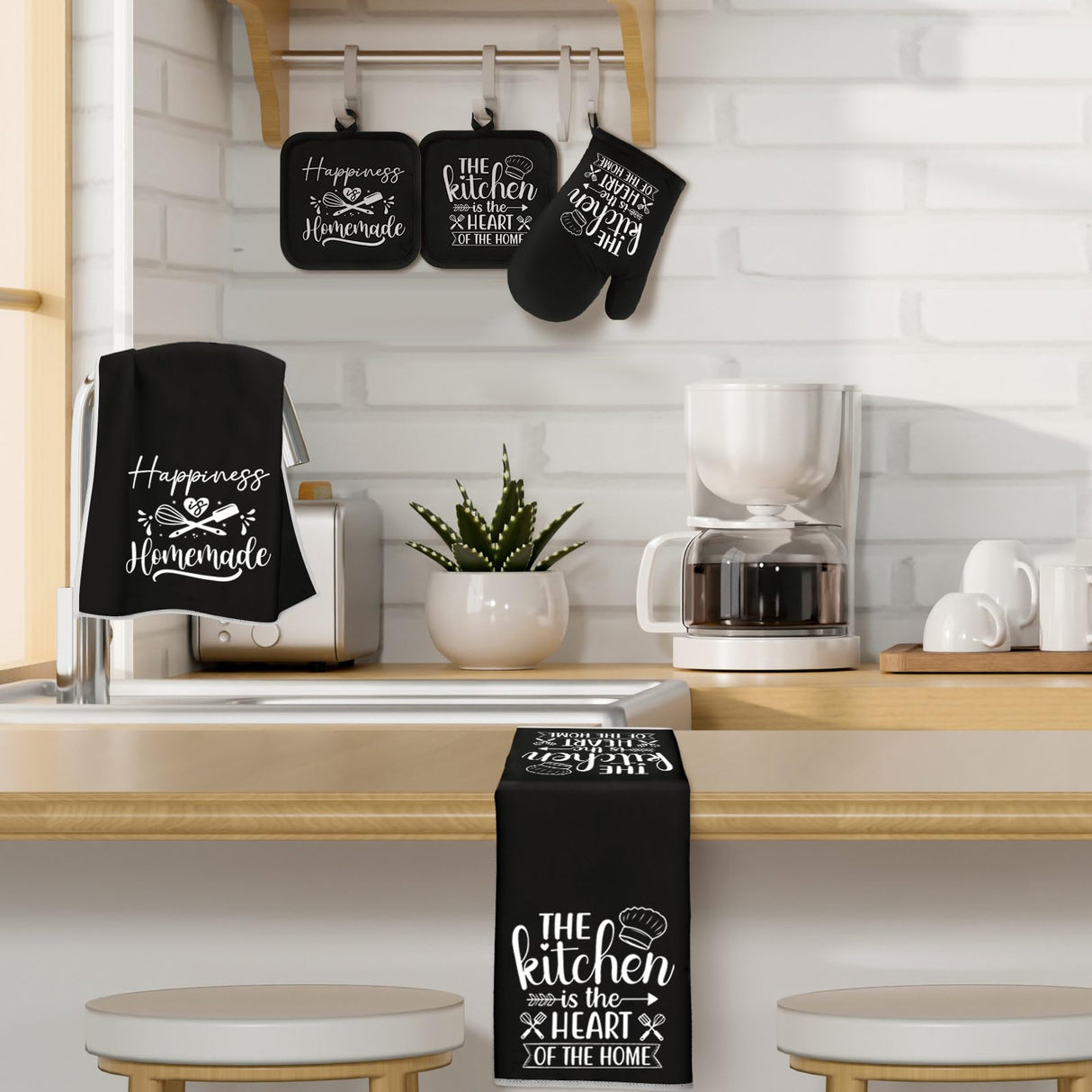 Sratte 6 Pcs Farmhouse Kitchen Towels Pot Holders Oven Mitts Set 2 Dish Towels 2 Potholders 2 Cooking Mittens Oven Glove for Baking Cooking Grilling Supply (Black) Sratte