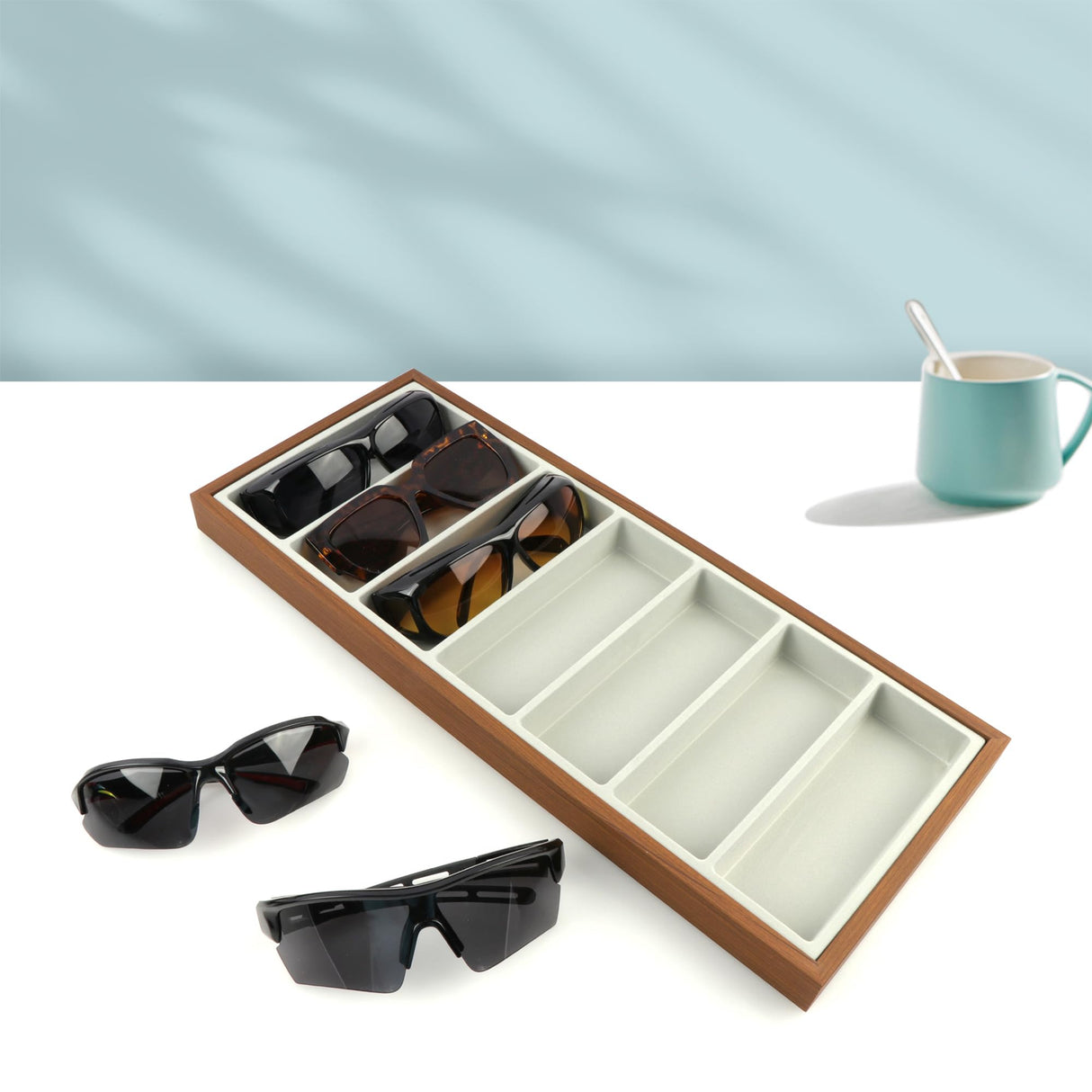 Homeanda Wooden Sunglasses Organizer Tray, Eyeglasses Display Case, Sun Glasses Storage Box, Eyewear Jewelry Tray, Wood Frame Glasses Holder (7 Grids) Homeanda