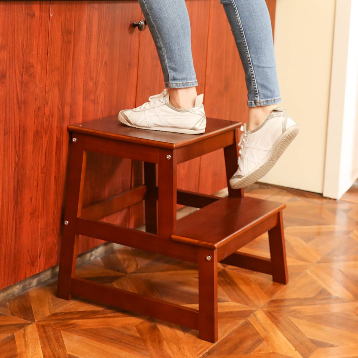 Kids Kitchen Step Stool for Kids with Safety Rail,Solid Wood Construction Toddler Learning Stool, Montessori Toddlers Kitchen Stool Tower (Walnut) Wiifo
